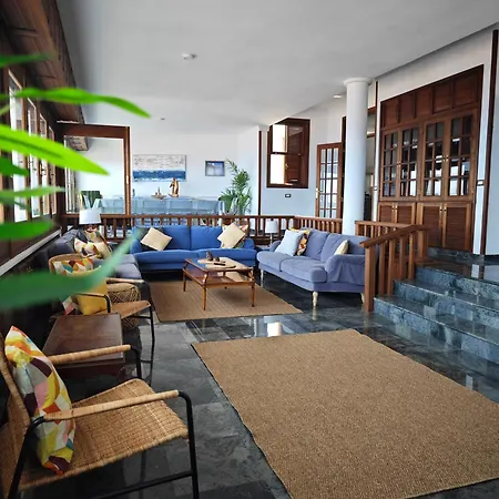 Gonzalez Sea Views 4* Радазул