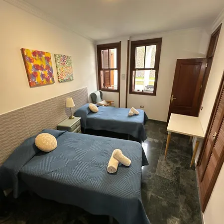 Gonzalez Sea Views 4* Радазул
