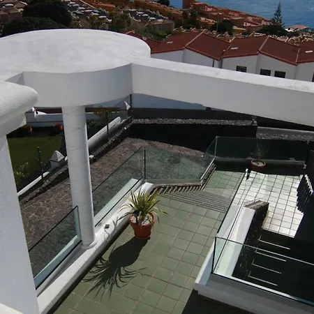 Gonzalez Sea Views Bed & Breakfast