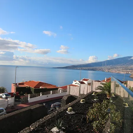 Gonzalez Sea Views *