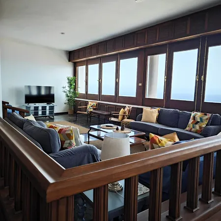 Gonzalez Sea Views 4* Radazul