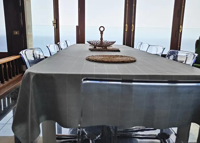 Gonzalez Sea Views Bed and breakfast 4*