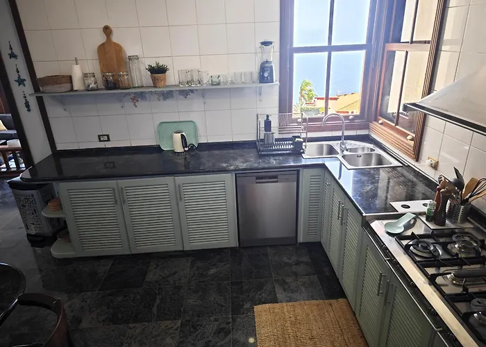 Bed and breakfast Gonzalez Sea Views 4*