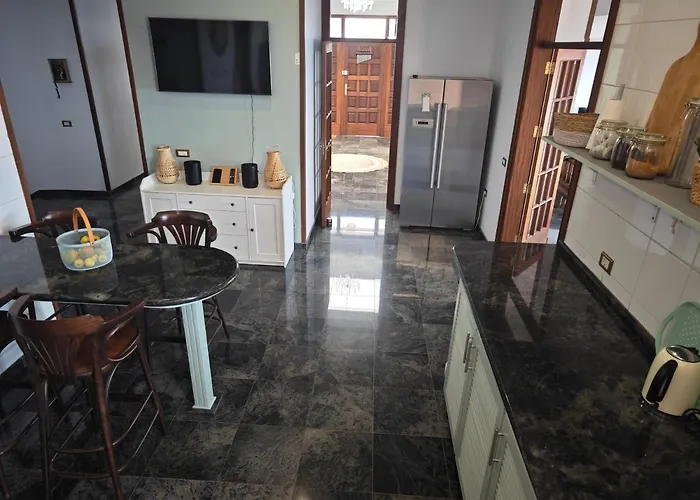 ベッド・アンド・ブレックファスト Gonzalez Sea Views Radazul