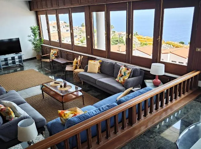 Gonzalez Sea Views Radazul